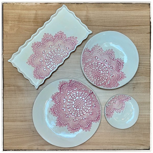 Kuchenplatte rosa-weiss